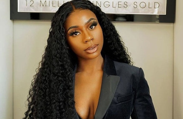 How To Wash Your Curly Wigs And Style Them After?
