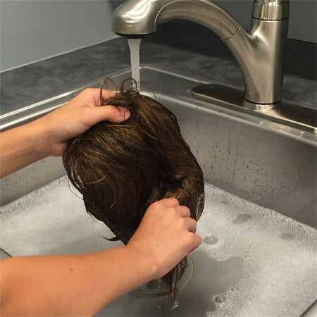 Can You Wash A Wig With Regular Shampoo？