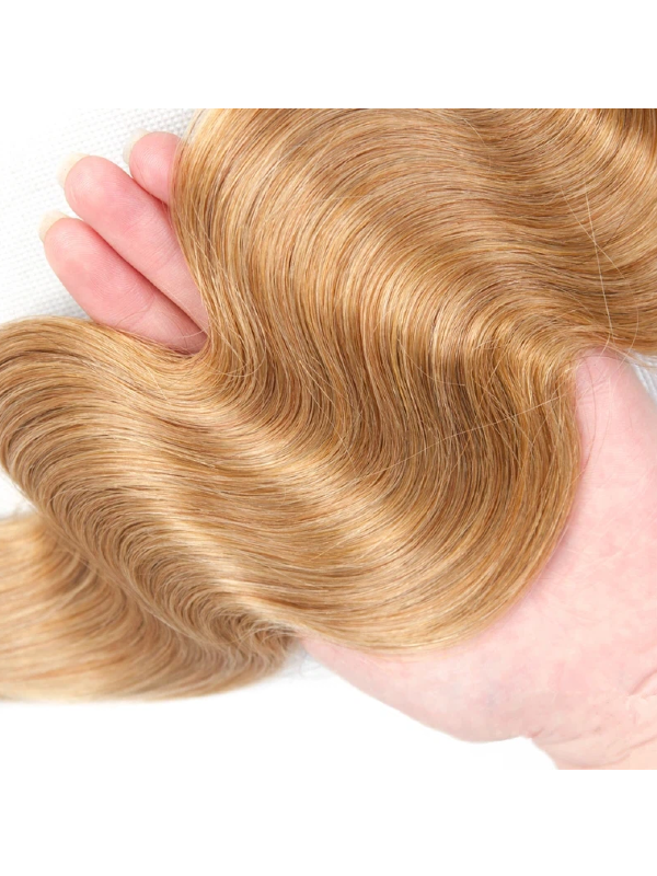 Light Blonde 